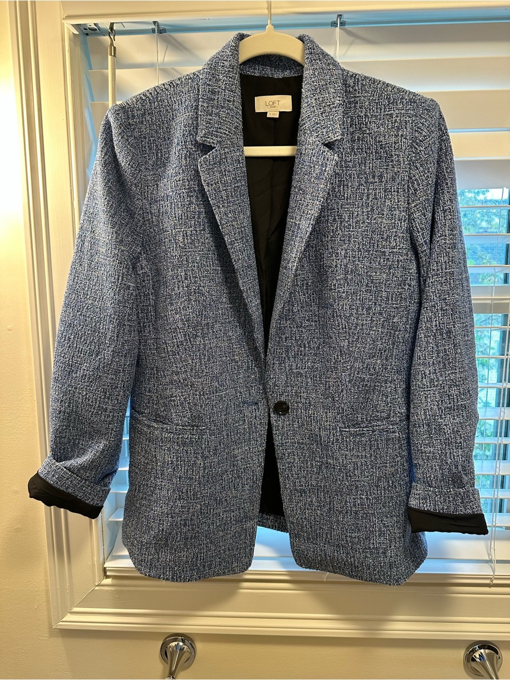 LOFT Light Blue Textured Single-Button Blazer